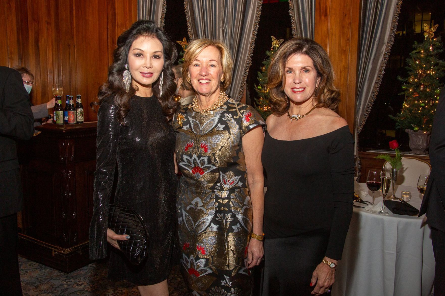 Miran Halen, Phoebe Burke, Pam Brown